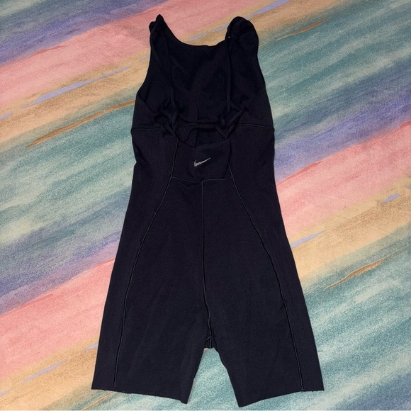 Nike Yoga Luxe Dri-Fit 5 in 1 Jumpsuit Romper size S - Picture 9 of 13